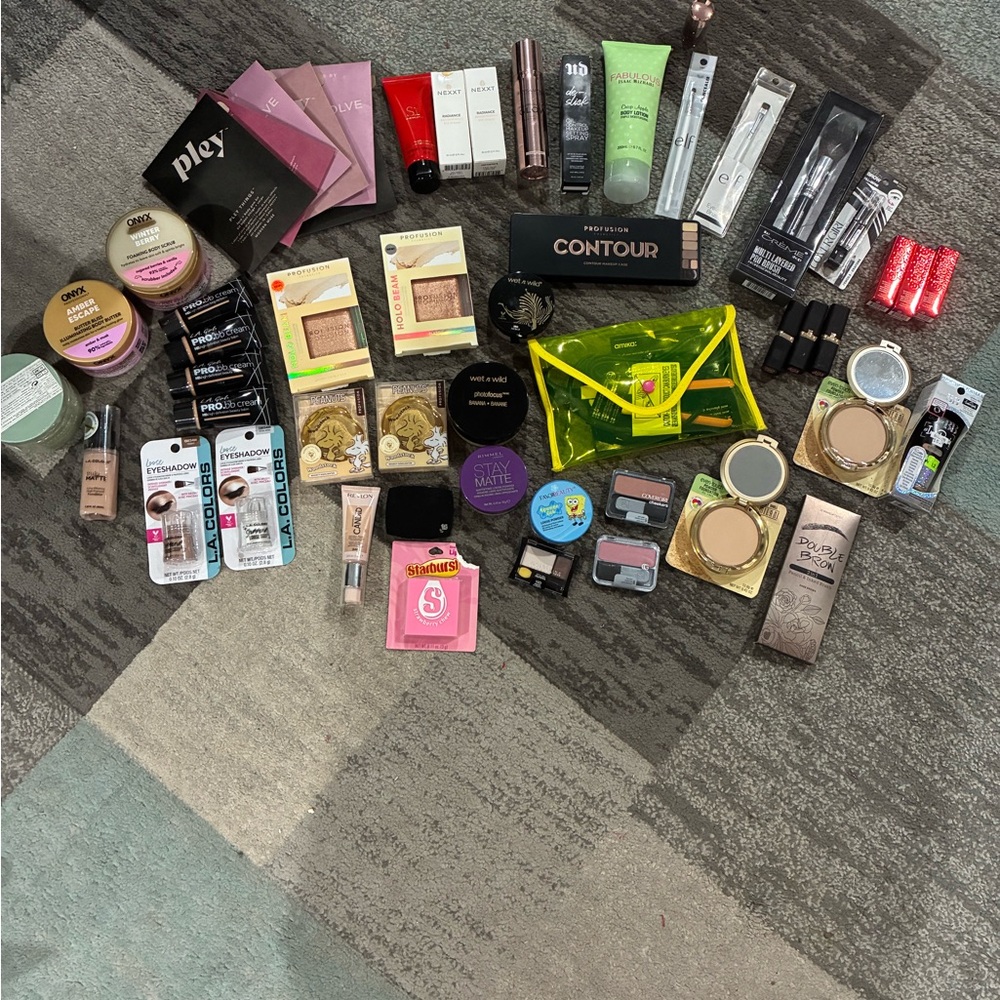 Makeup/skincare/body care